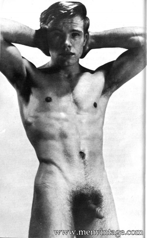 male athletes nude in male vintage erotica